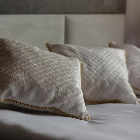 Airport Klobucka By Renters Apartamento Varsovia