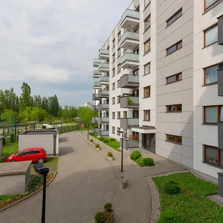 Apartment Airport Klobucka By Renters *