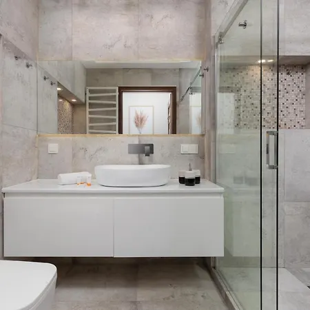 アパート Airport Klobucka By Renters ワルシャワ